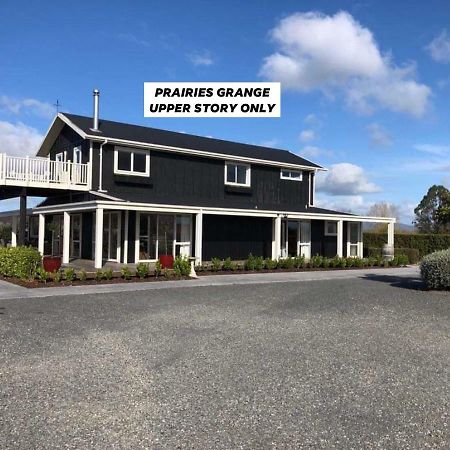 Prairies Grange Bed & Breakfast Cambridge Bagian luar foto