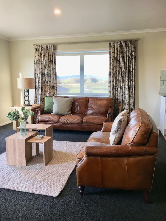 Prairies Grange Bed & Breakfast Cambridge Bagian luar foto